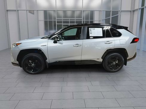 Certified 2021 Toyota RAV4 XSE AWD/4WD image 5