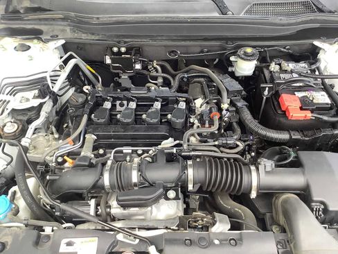 Certified 2022 Honda Accord Sport image 8