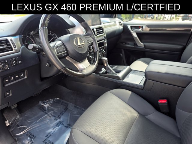 Used 2023 Lexus GX 460 Premium w/ Accessory Package AWD/4WD image 24