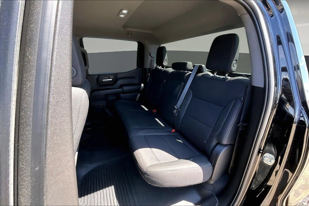 Used 2023 Chevrolet Silverado 1500 Custom Trail Boss w/ LPO, Dark Essentials Package AWD/4WD image 24