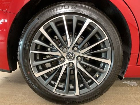 Used 2025 Lexus ES 350 w/ Premium Package image 41