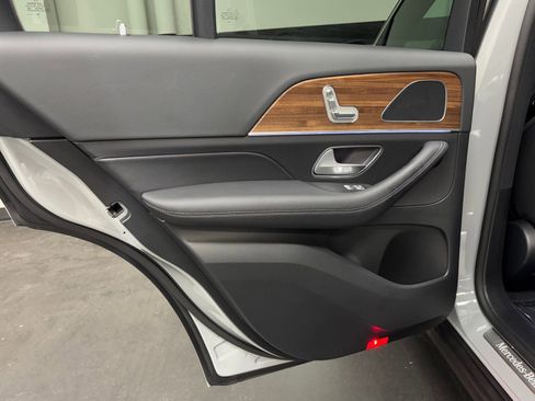 Used 2026 Mercedes-Benz GLE 350 4MATIC image 37