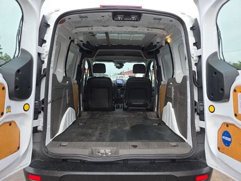 Used 2019 Ford Transit Connect XL image 32