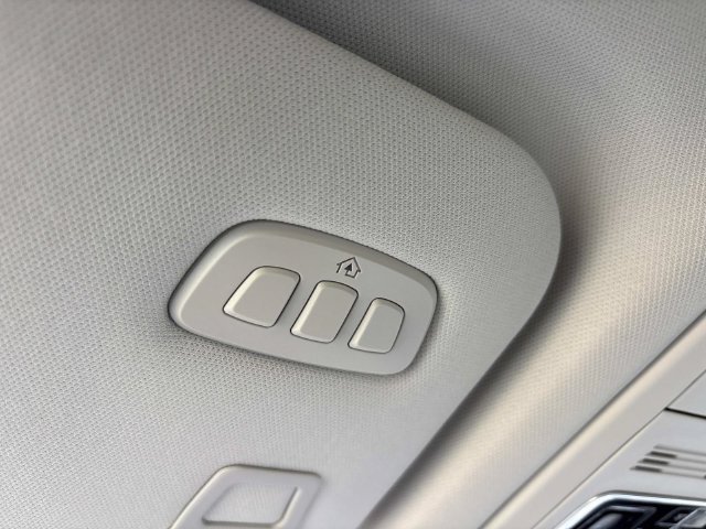 New 2026 Lincoln Nautilus Reserve AWD/4WD image 32