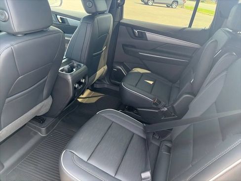 New 2026 Buick Enclave Sport Touring w/ Power Package AWD/4WD image 11