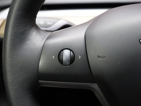 Used 2022 Tesla Model 3 Long Range image 52