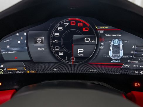 Certified 2022 Ferrari Roma Base image 22