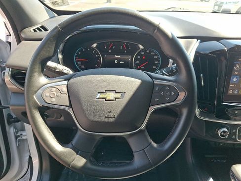 Used 2024 Chevrolet Traverse LT AWD/4WD image 18