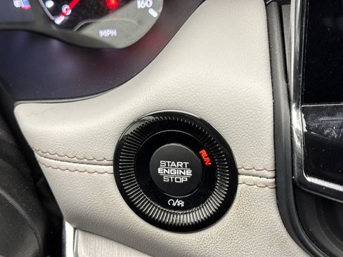 Used 2022 Jeep Compass Limited image 19