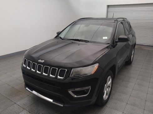 Used 2018 Jeep Compass Latitude w/ Popular Equipment Group FWD image 15