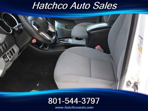 Used 2015 Toyota Tacoma 2WD Access Cab w/ Convenience Package image 13
