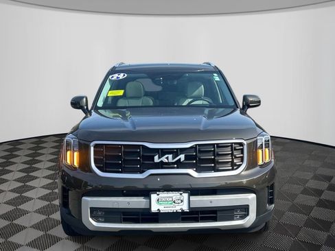 Used 2024 Kia Telluride SX Prestige w/ Towing Package AWD/4WD image 8