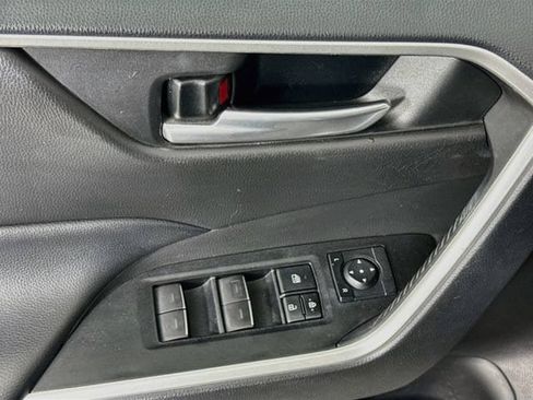 Certified 2023 Toyota RAV4 XLE FWD image 19