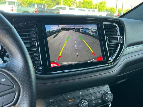 Used 2025 Dodge Durango GT RWD image 34