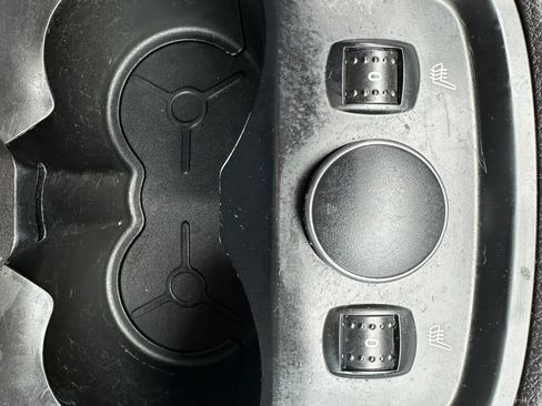 Used 2013 Ford Focus SE w/ SE Winter Pkg FWD image 14