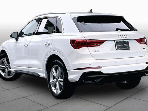 Certified 2023 Audi Q3 2.0T Premium w/ Convenience Package AWD/4WD image 12