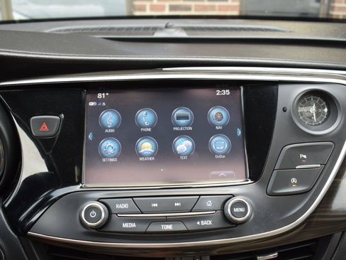 Used 2020 Buick Envision Essence w/ Experience Buick Package FWD image 28