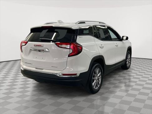 Certified 2023 GMC Terrain SLT image 5