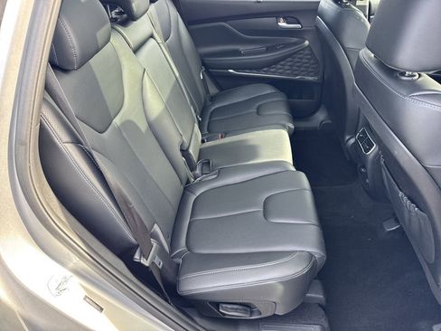 Used 2023 Hyundai Santa Fe SEL w/ Premium Package image 15