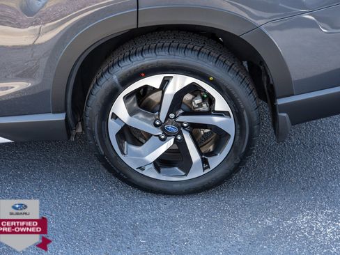 Used 2023 Subaru Forester Touring image 9