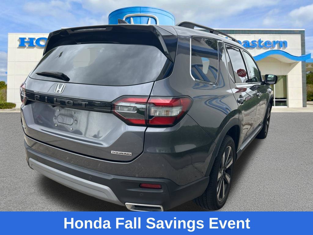 Used 2023 Honda Pilot Touring image 8