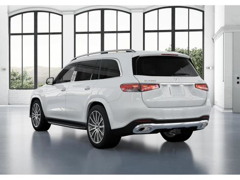 New 2026 Mercedes-Benz GLS 580 4MATIC image 27