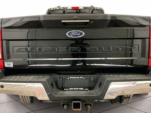 Certified 2020 Ford F250 Lariat w/ Lariat Ultimate Package image 4