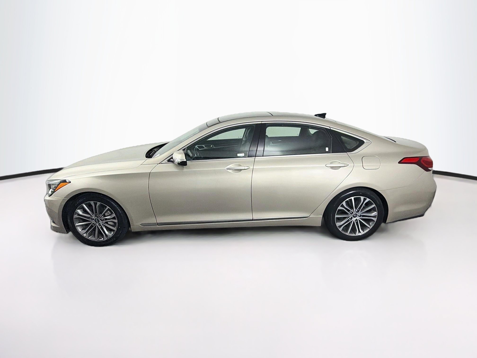 Used 2015 Hyundai Genesis 3.8 w/ Option Group 02 AWD/4WD image 4