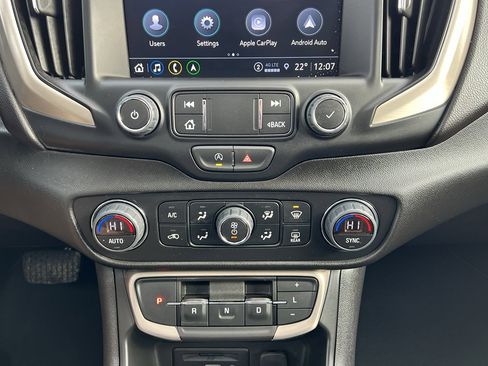 Used 2023 GMC Terrain Denali image 23