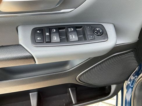 Used 2019 RAM 1500 Big Horn image 4