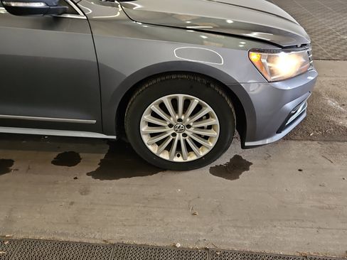 Used 2017 Volkswagen Passat 1.8T SE image 8