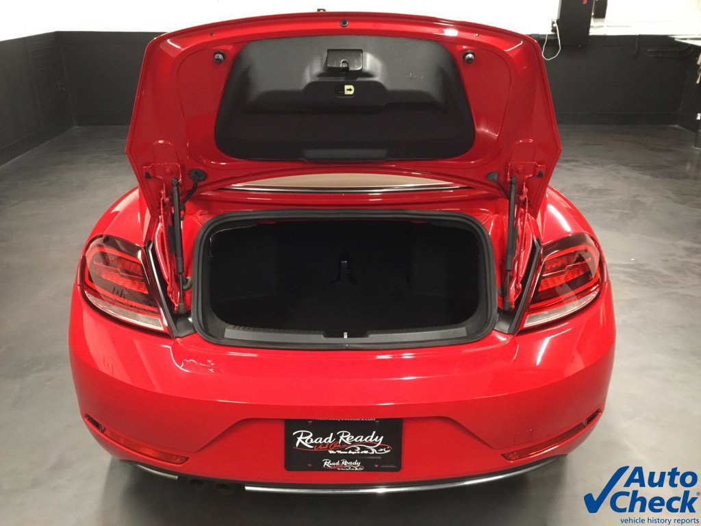 Used 2018 Volkswagen Beetle 2.0T Coast FWD image 23