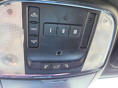 Used 2021 Jeep Grand Cherokee Laredo X AWD/4WD image 46