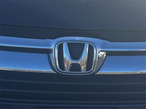 Used 2019 Honda Odyssey LX image 31