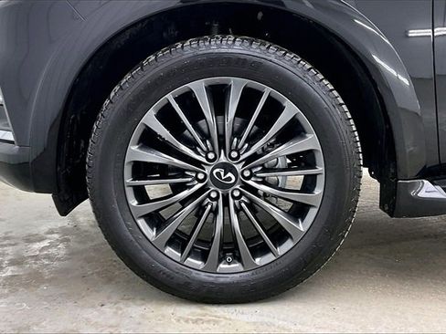 Certified 2024 INFINITI QX80 Sensory w/ Cargo Package image 10