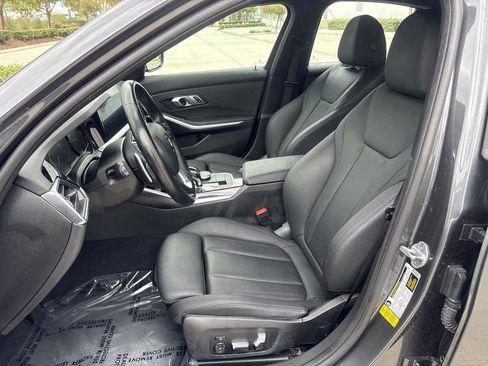 Used 2021 BMW 330i Sedan w/ Convenience Package RWD image 24