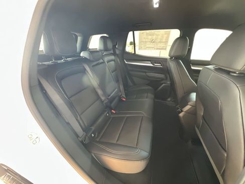 New 2026 GMC Terrain Elevation w/ Elevation Premium Package image 27