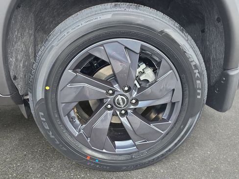 New 2026 Nissan Rogue SV w/ Cold Weather Package image 32