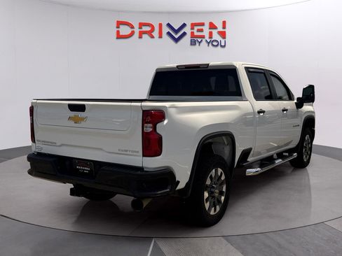 Used 2024 Chevrolet Silverado 2500 Custom w/ Custom Value Package AWD/4WD image 5