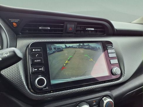 Used 2023 Nissan Kicks SV FWD image 11