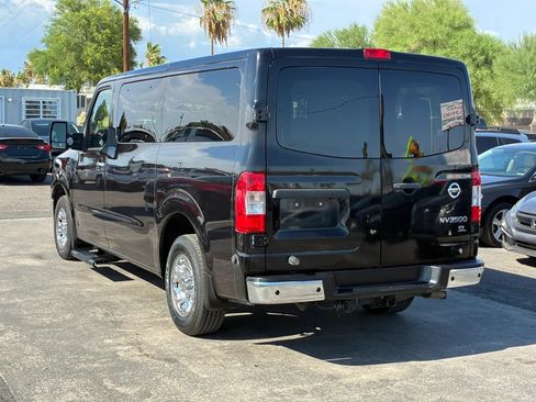 Used 2018 Nissan NV 3500 SL RWD image 4