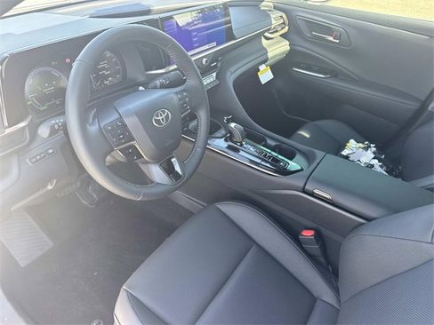 New 2026 Toyota Crown XLE image 30