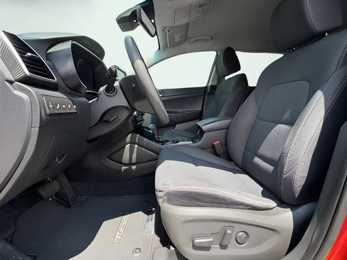 Used 2019 Hyundai Tucson Sport FWD image 19