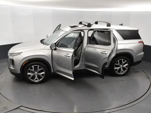 Used 2022 Hyundai Palisade SEL w/ 8P Bench Seat Package FWD image 7