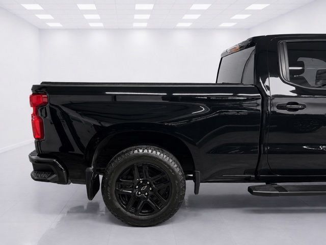 Used 2024 Chevrolet Silverado 1500 RST AWD/4WD image 9