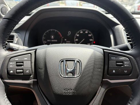 Used 2025 Honda Ridgeline RTL image 16