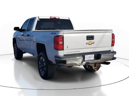 Used 2017 Chevrolet Silverado 2500 W/T w/ WT Fleet Convenience Package image 3