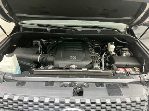 Used 2020 Toyota Tundra SR5 AWD/4WD image 23