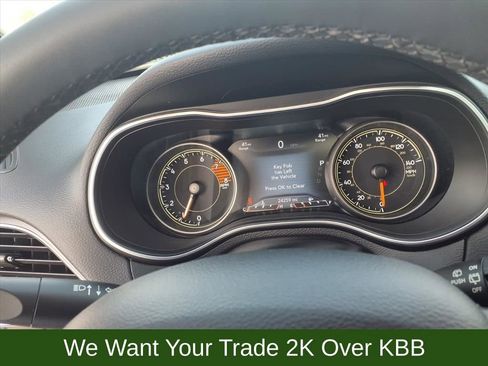 Used 2022 Jeep Cherokee Trailhawk w/ Sun, Sound & Nav Group image 21