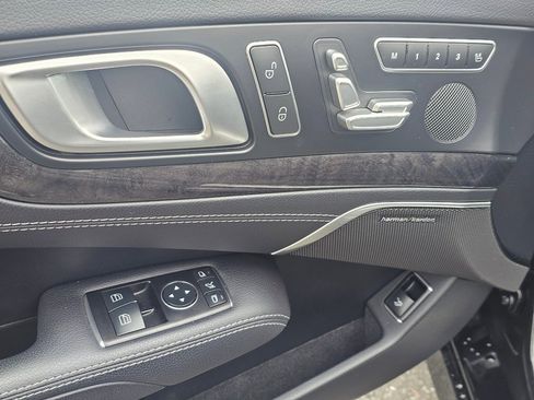 Used 2016 Mercedes-Benz SL 400 image 26